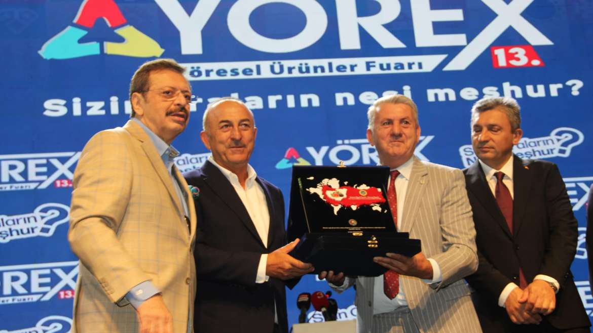 13.Yörex Yöresel Ürünler Fuarı Anfaş Antalya Expo Center da  Avrupa Birliği Bakanı ve Başmüzakereci Sn. Mevlüt ÇAVUŞOĞLU, TOBB Başkanı Sn. M.Rifat HİSARCIKOĞLU, Antalya Valimiz Sn.Hulisi ŞAHİN, Antalya Büyükşehir Belediye Başkanı Sn.Muhittin BÖCEK, Türk Patent ve Marka Kurumu Başkanı Sn. Prof.Dr. Muhammed Zeki DURAK, Antalya Ticaret Borsası Başkanı Sn.Ali ÇANDIR eşliğinde AB de 24.Coğrafi İşaretli “Bursa Şeftalisi” ve AB de 26.Coğrafi İşaretli”Bursa Siyahı’nın” plaketini KÖY-KOOP Bursa Bölge Birliği Yönetim Kurulu Başkanı Sn.Osman ÖZKAN Birliğimiz adına almıştır.